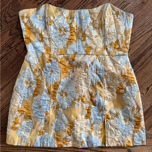 Showpo Strapless Corset Mini dress 16
Blue Gold Floral Metallic Brocade jacquard